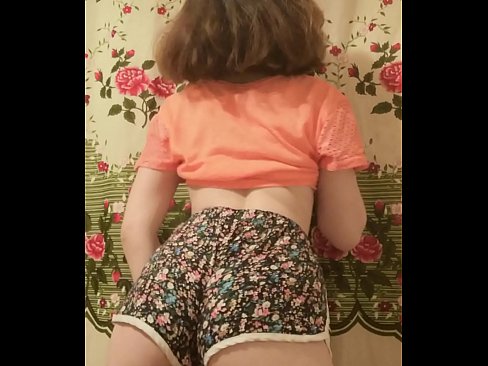 ❤️ Neska gazte sexy galtzak kentzen kameraren aurrean ❤ Porno %eu.com-pornzog.ruan ❌️❤