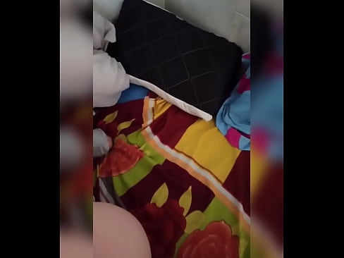 ❤️ Nire gelakidea etxean bakarrik geratzen da, bere senarra oporretara joaten delako eta nik izorratzeko eta ipurdia esnez betetzeko aprobetxatzen dut ❤ Porno %eu.com-pornzog.ruan ❌️❤